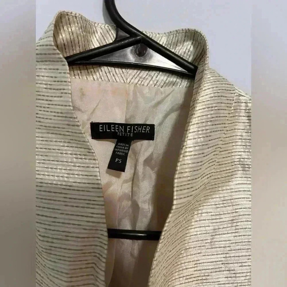Eileen Fisher Two Button Blazer/ Jackets Size PS Shiny Gold 3/4 sleeve - Picture 2 of 4